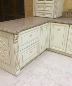 кухня бежевая классик